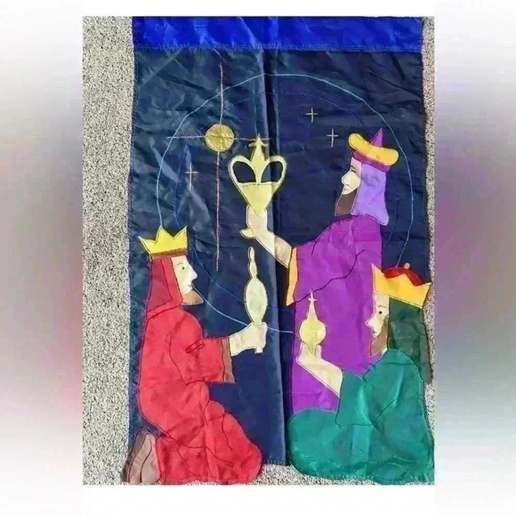 Vintage Appliqué Three Wise Men Outdoor Flag - 27 1/2” X 43 1/2” - Picture 7 of 7